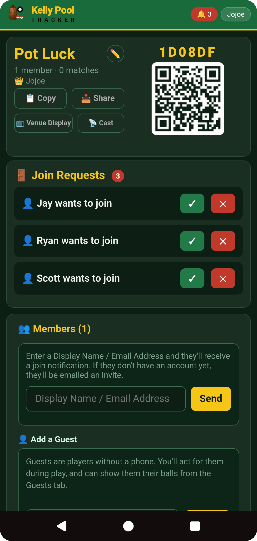 Join Requests panel with approve and reject buttons for each request